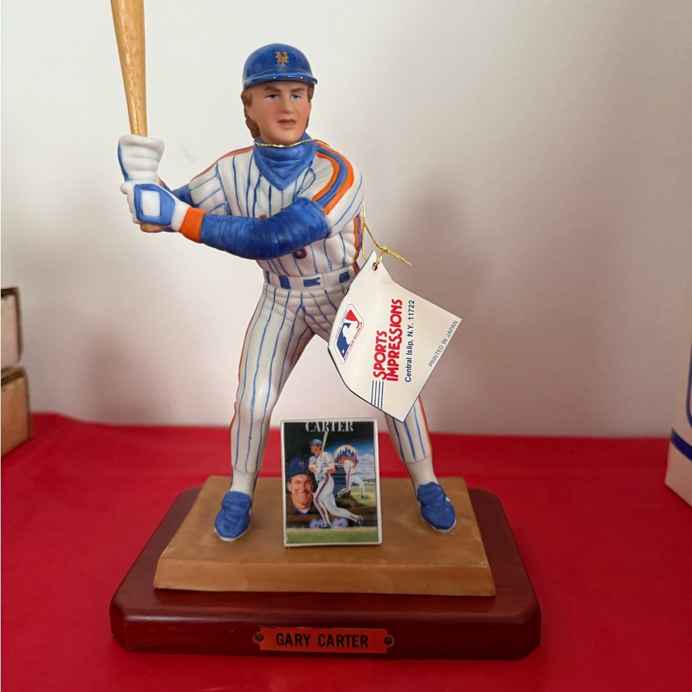 New York Mets- Gary Carter Figurine